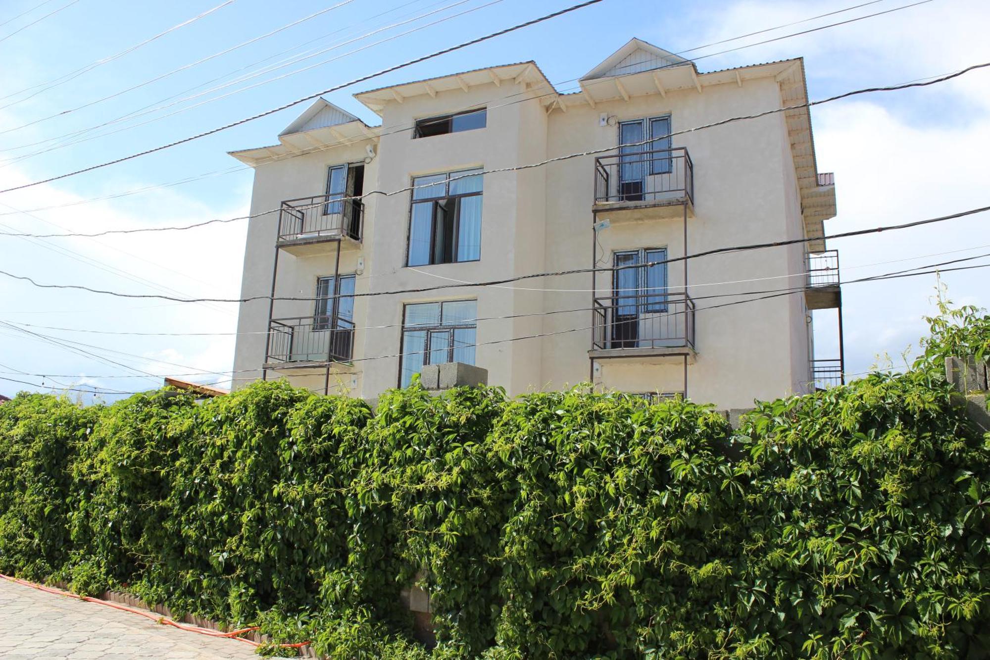 Wings Art Hotel Cholpon-Ata Exterior photo